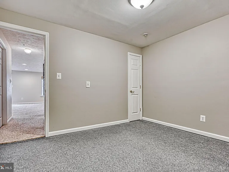 206 Colgate Dr — Photo 24