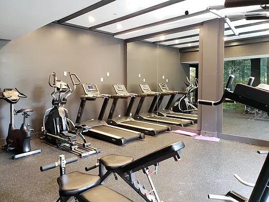 Rented by Signature Property Realty | media 21