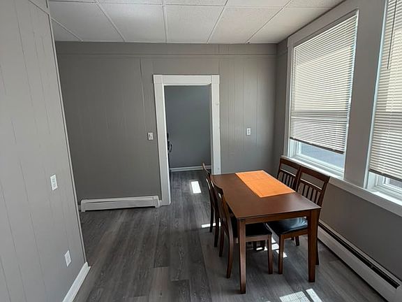 2nd image of 92 S Common St APT 1