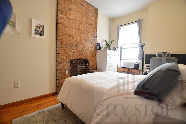 Rented by City Stop Realty | media 19