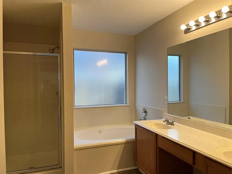 4018 Teal Run Meadows Dr — Photo 8