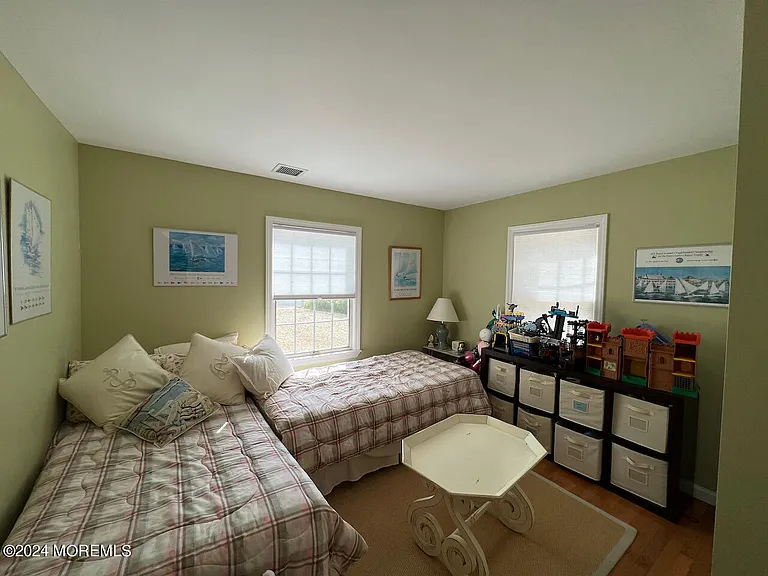 980 Barnegat Ln — Photo 22