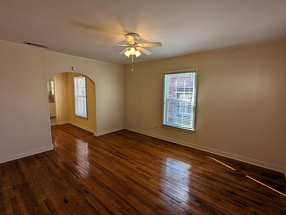 2nd image of 3421 Westminster Ave APT 4
