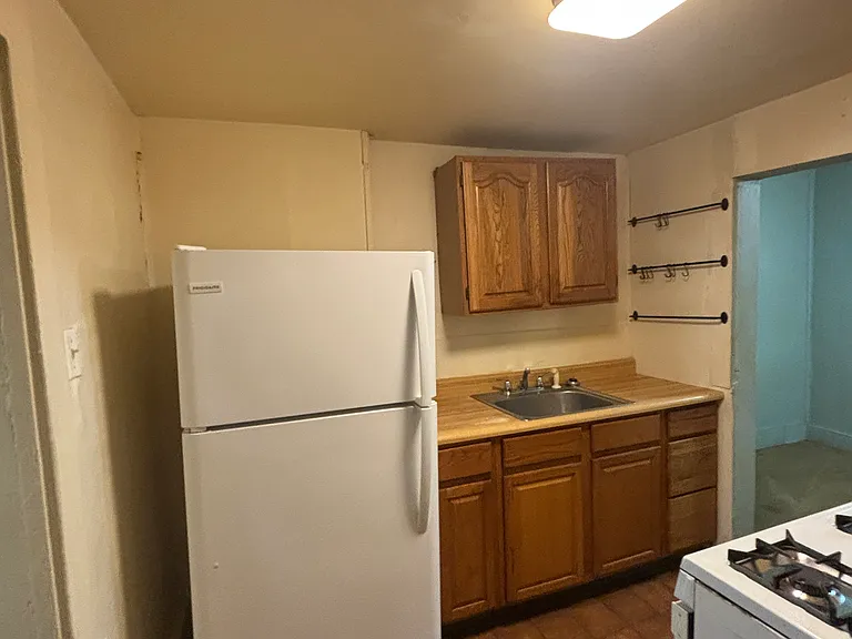 501 Case St #1 — Photo 7