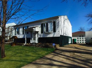 343 Emery Ave, Romeoville, IL 60446