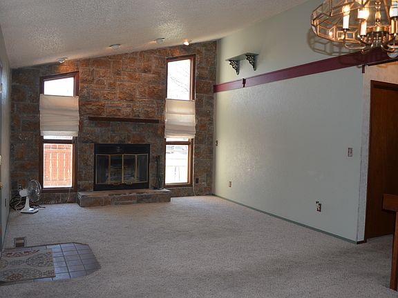 2nd image of 3023 Gary Ave
