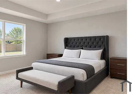 5 bed, 2435 sqft, $4,000 — Photo 4