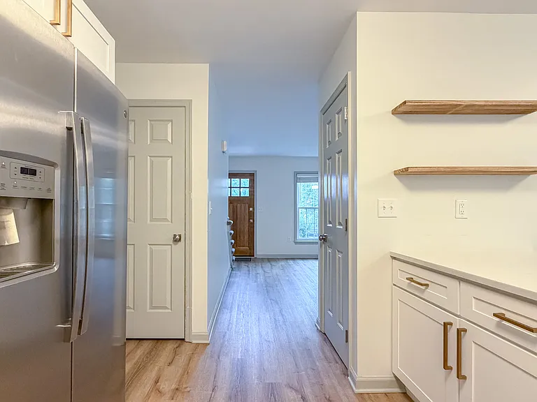 425 Deerfield Dr — Photo 11