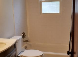 1078 Piedmont Rd, Columbus, OH 43224