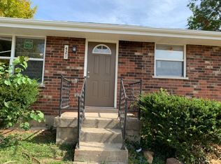 421 Peachtree Rd, Lexington, KY 40509