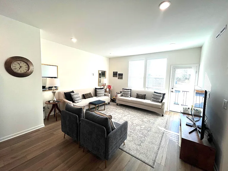 42810 Atwood Ave — Photo 16