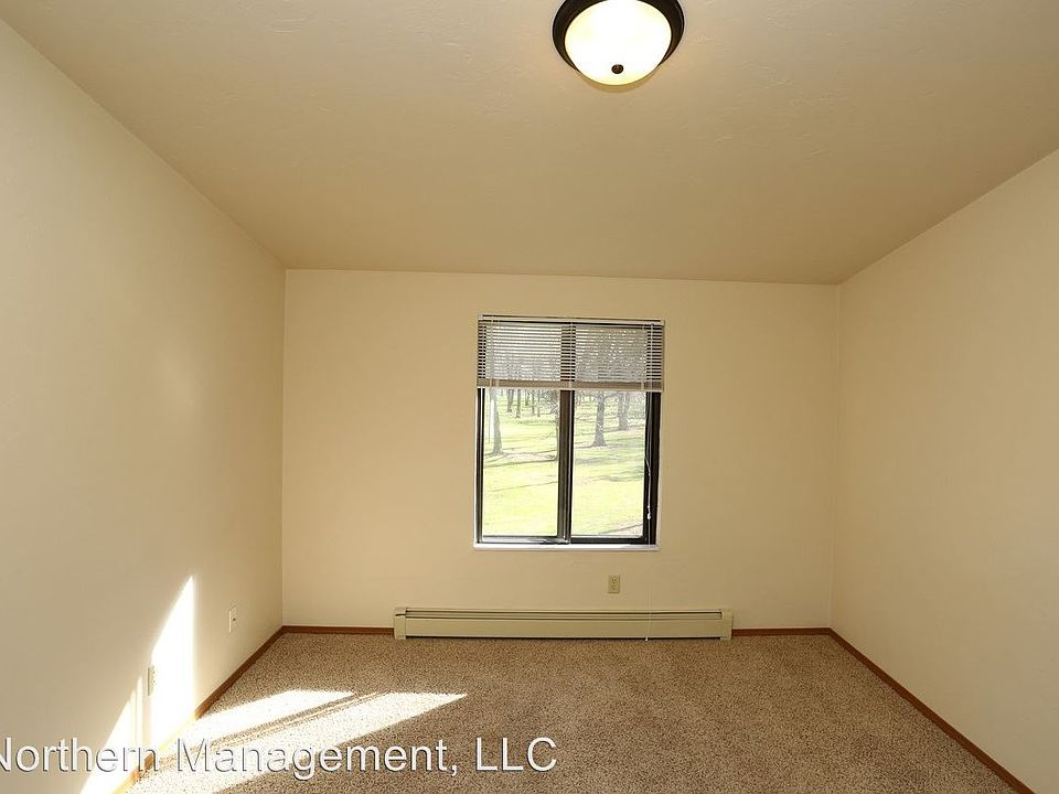 1130 Moraine Way Green Bay, WI Zillow