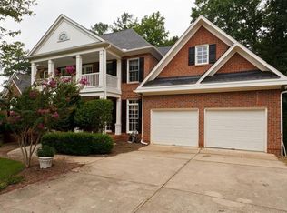 107 Sedgemoor Dr, Cary, NC 27513