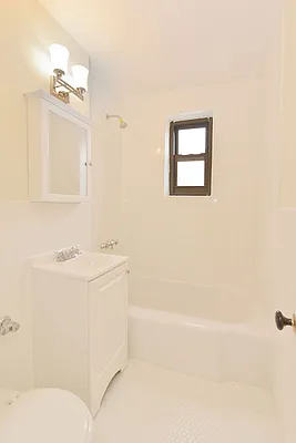 Sold by BSRG Realty | media 7