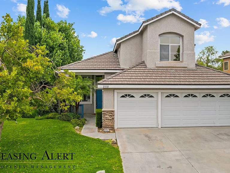 23721 Skycrest Cir — Photo 2