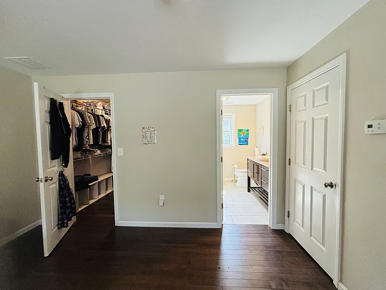 699 Summer St — Photo 33