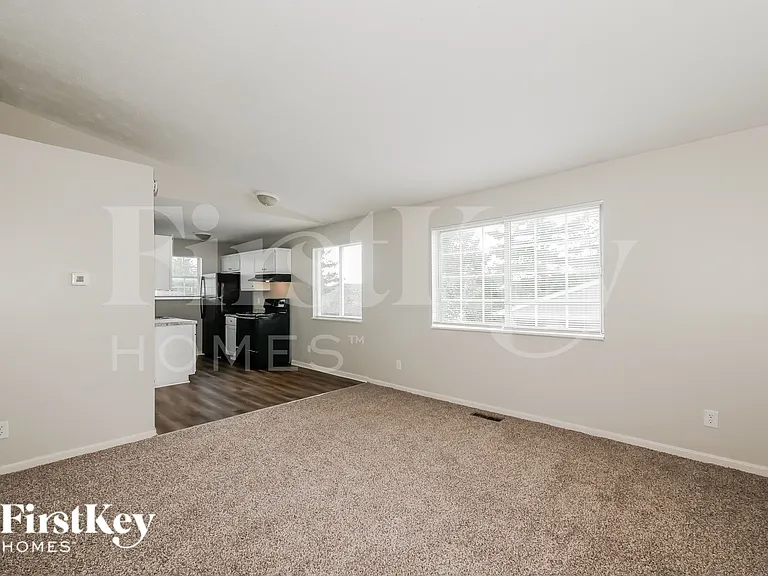 5320 Traditions Dr — Photo 7