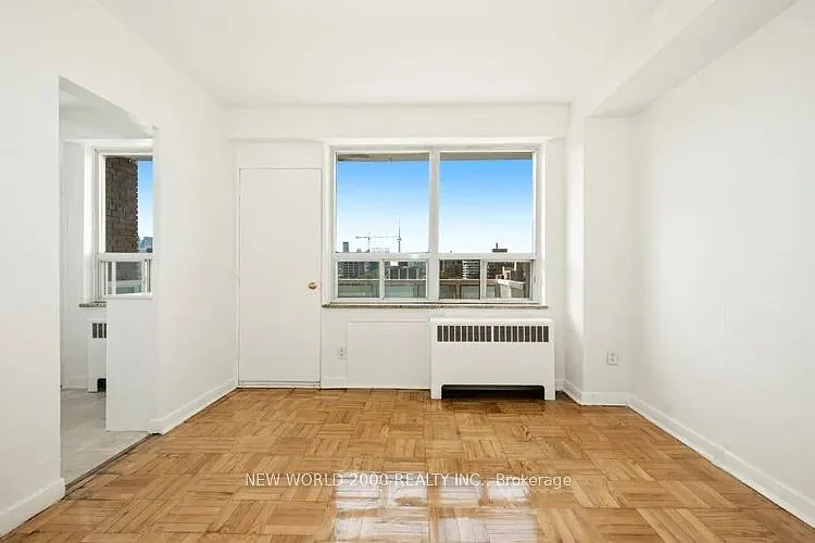 88 Bernard Ave #1002 — Photo 4
