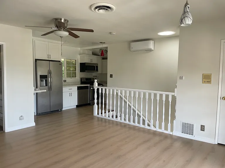 3755 Crownridge Dr — Photo 19