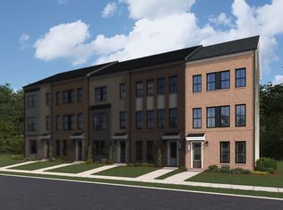 13924 Aviation Pl, Herndon, VA 20171