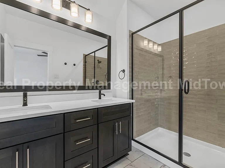 4518 Smokey Quartz Ln — Photo 16