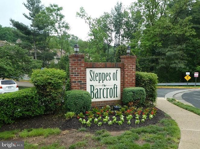 1st image of 3885 Steppes Ct