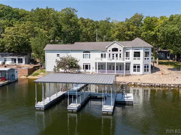 156 Carefree Point Dr, Sunrise Beach, MO 65079
