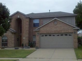 3928 Larkspur Dr, Haltom City, TX 76137