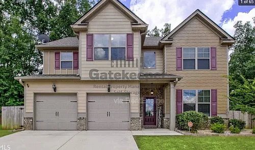 124 Village Pl Photo 1