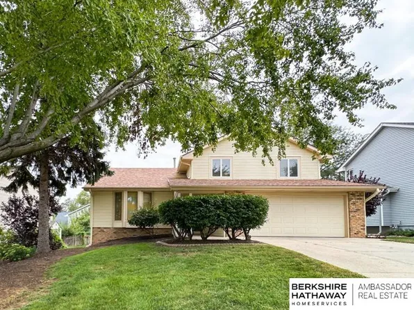 13211 S 26th Ave, Bellevue, NE 68123