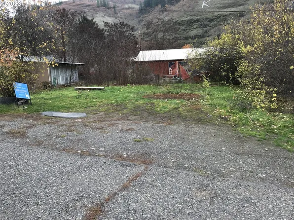 Teachers Aly, Klickitat, WA 98628