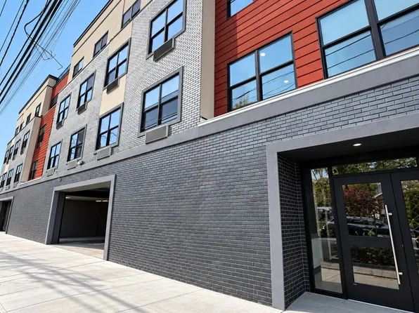444 Summer St, Paterson, NJ 07501