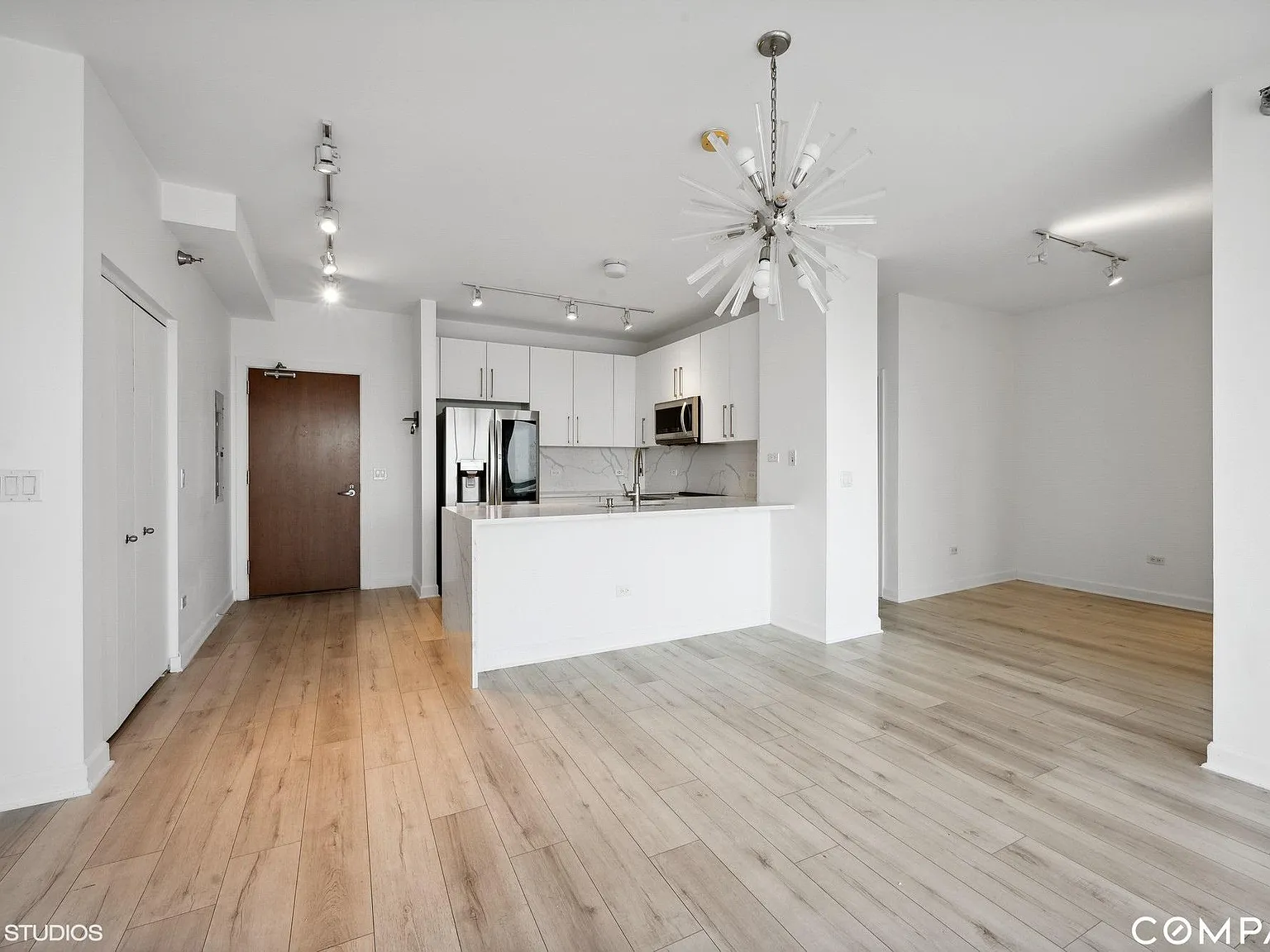 2 bed, 1210 sqft, $3,600 — Photo 4