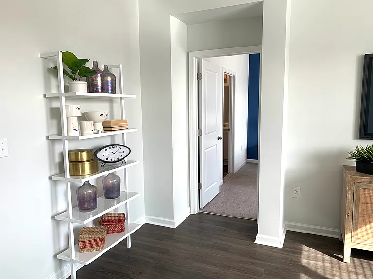 608 Airlie Vista Ln — Photo 8