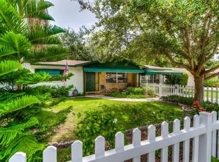 709 44th St W, Bradenton, FL 34209