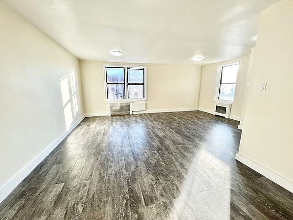 4th image of 41-40 Denman St #2H