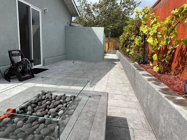 2114 Derby Ave #B — Photo 11