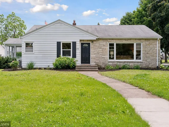 674 Wheelock Pkwy W, Saint Paul, MN 55117