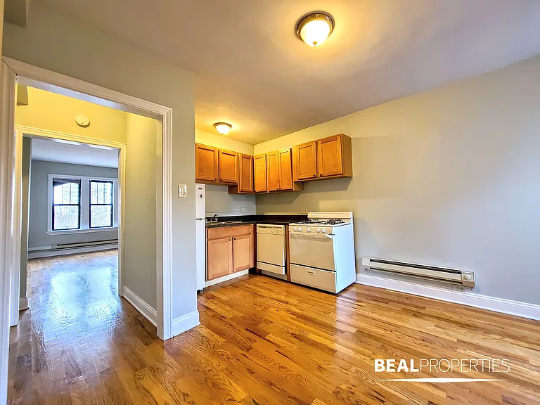 1347 North Dearborn Street — Photo 18