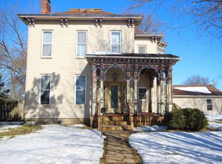 909 E Howard St, Creston, IA 50801