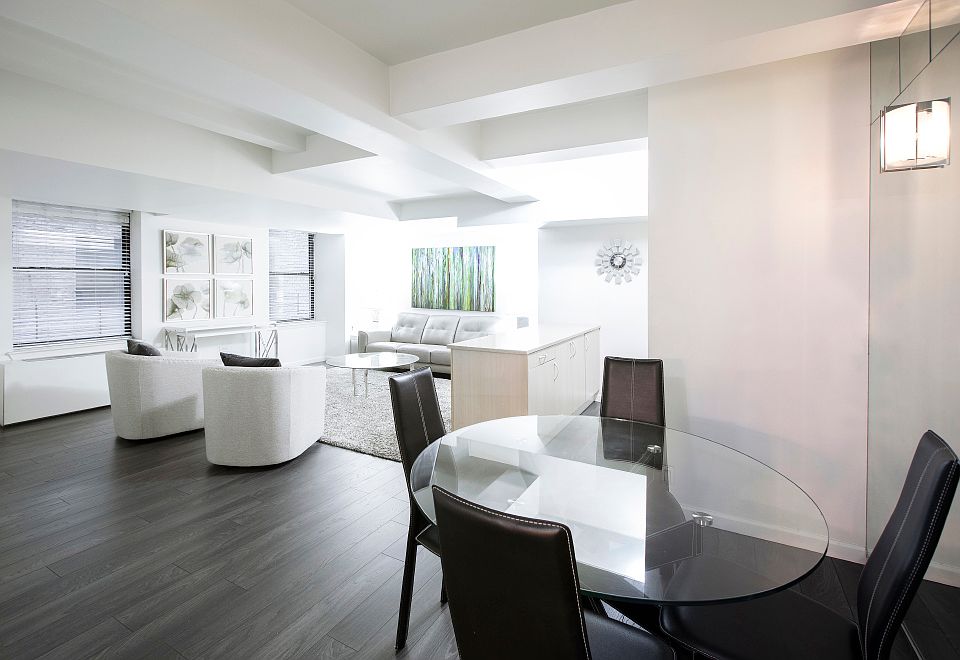 1st image of 150 W 50th St Unit 730
