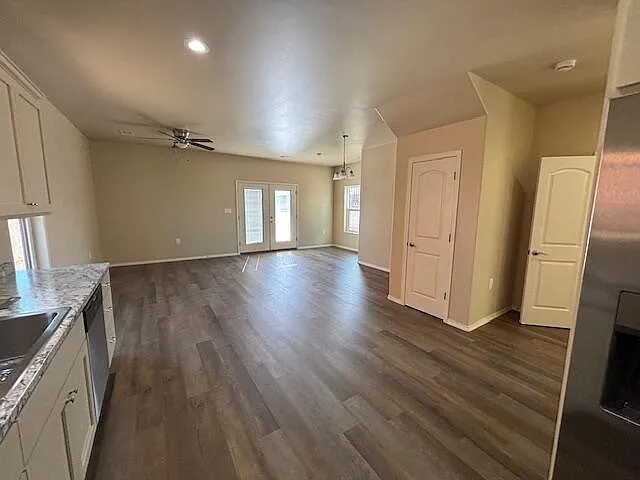 418 N Lala St — Photo 4