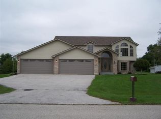 1830 173rd Pl, Lowell, IN 46356