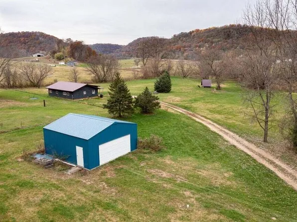 865 US HWY 61, Readstown, WI 54652