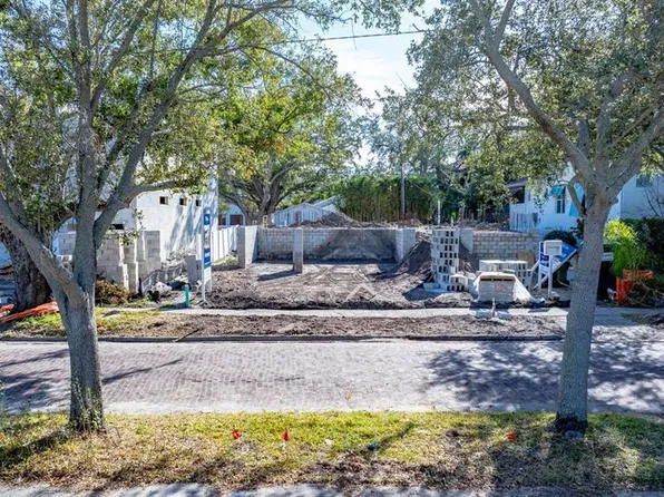 2926 W ALLINE AVENUE, TAMPA, FL 33611