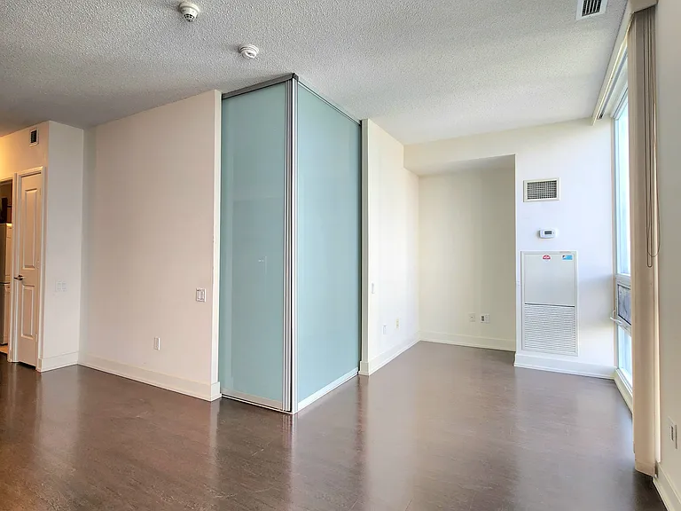 23 Sheppard Ave E #2611 — Photo 5