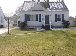 266 Maplecrest St SW, North Canton, OH 44720