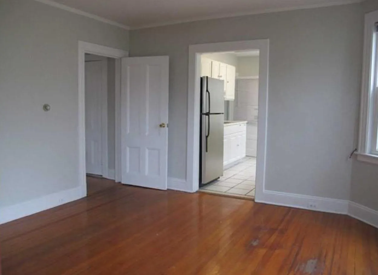2 bed, $3,300 — Photo 3