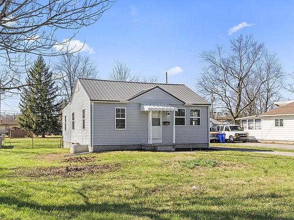 4th image of 1885 Case Rd