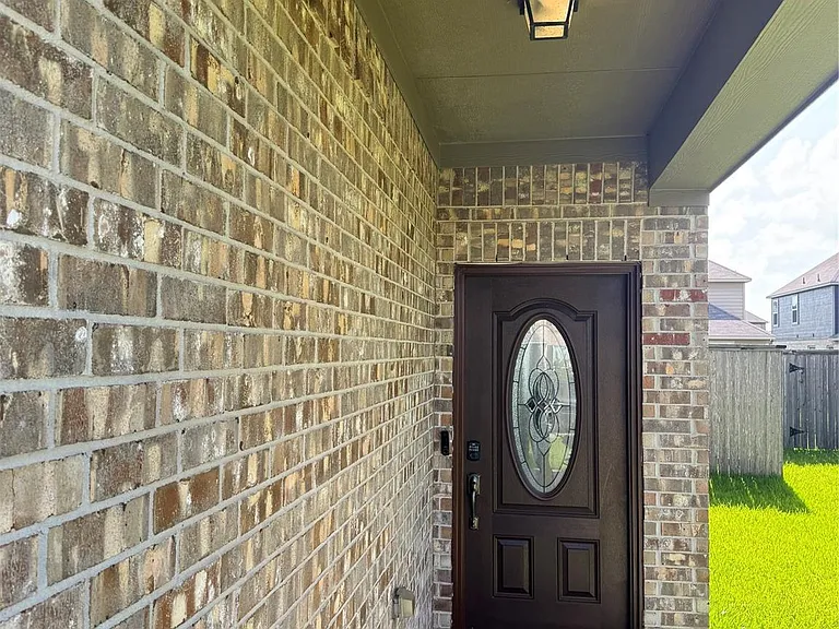 8814 Alpine Wood Way — Photo 6